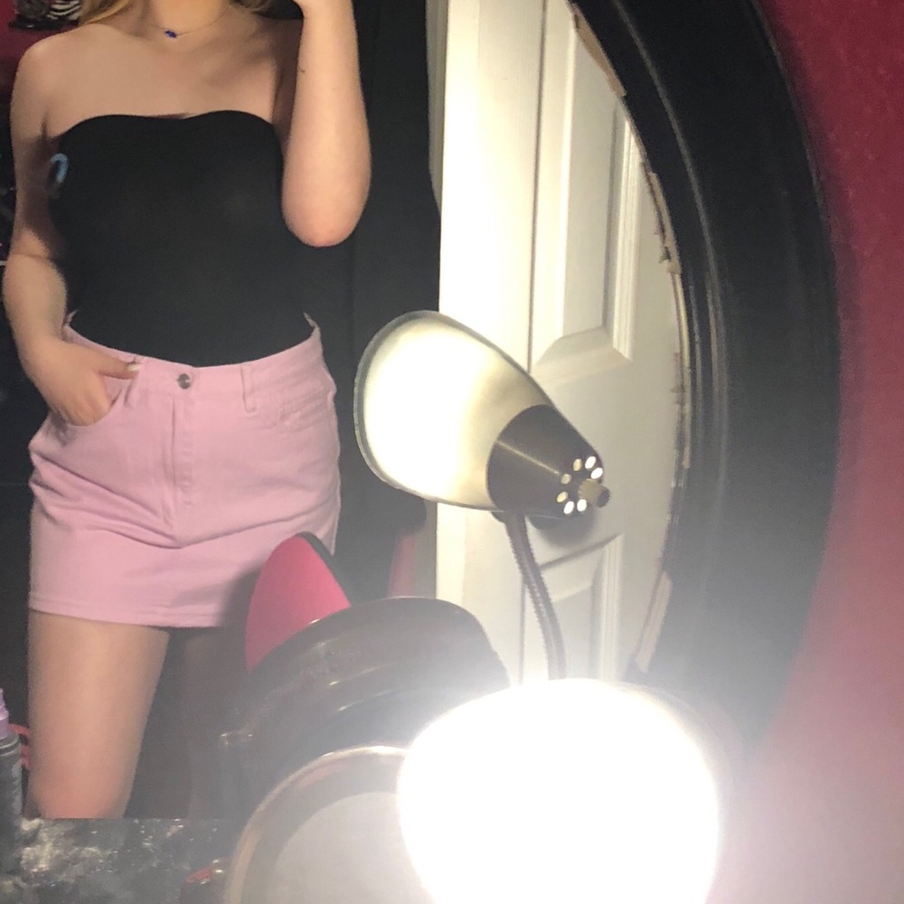 F21 NEW PINK DENIM SKIRT